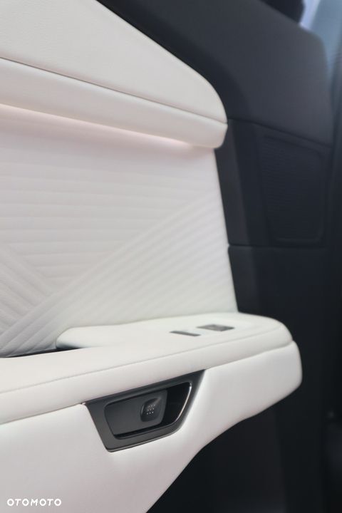 Lexus ES 300h Prestige - 7