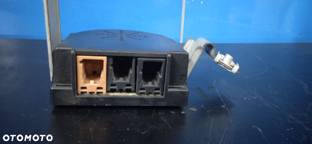 Wzmacniacz anteny Audi A3 8P 8P4035255D - 2