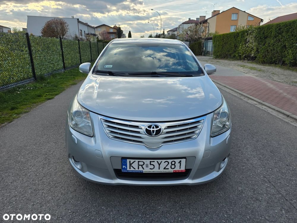 Toyota Avensis 1.8 Multidrive S Comfort - 7