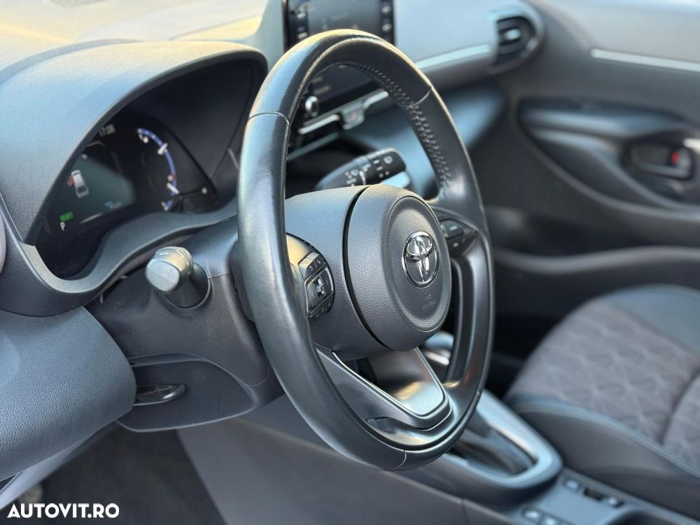 Toyota Yaris Cross 1.5 VVT-i HSD 4x2 Exclusive Elegant - 7