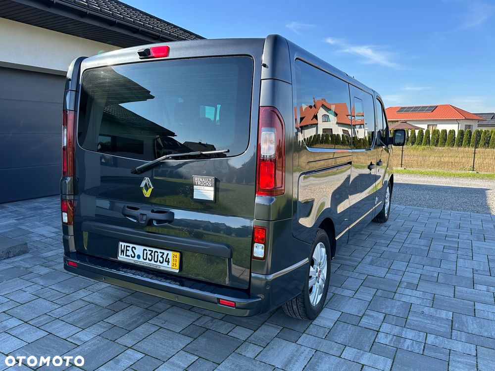 Renault Trafic SpaceClass 2.0 dCi Escapade EDC - 11