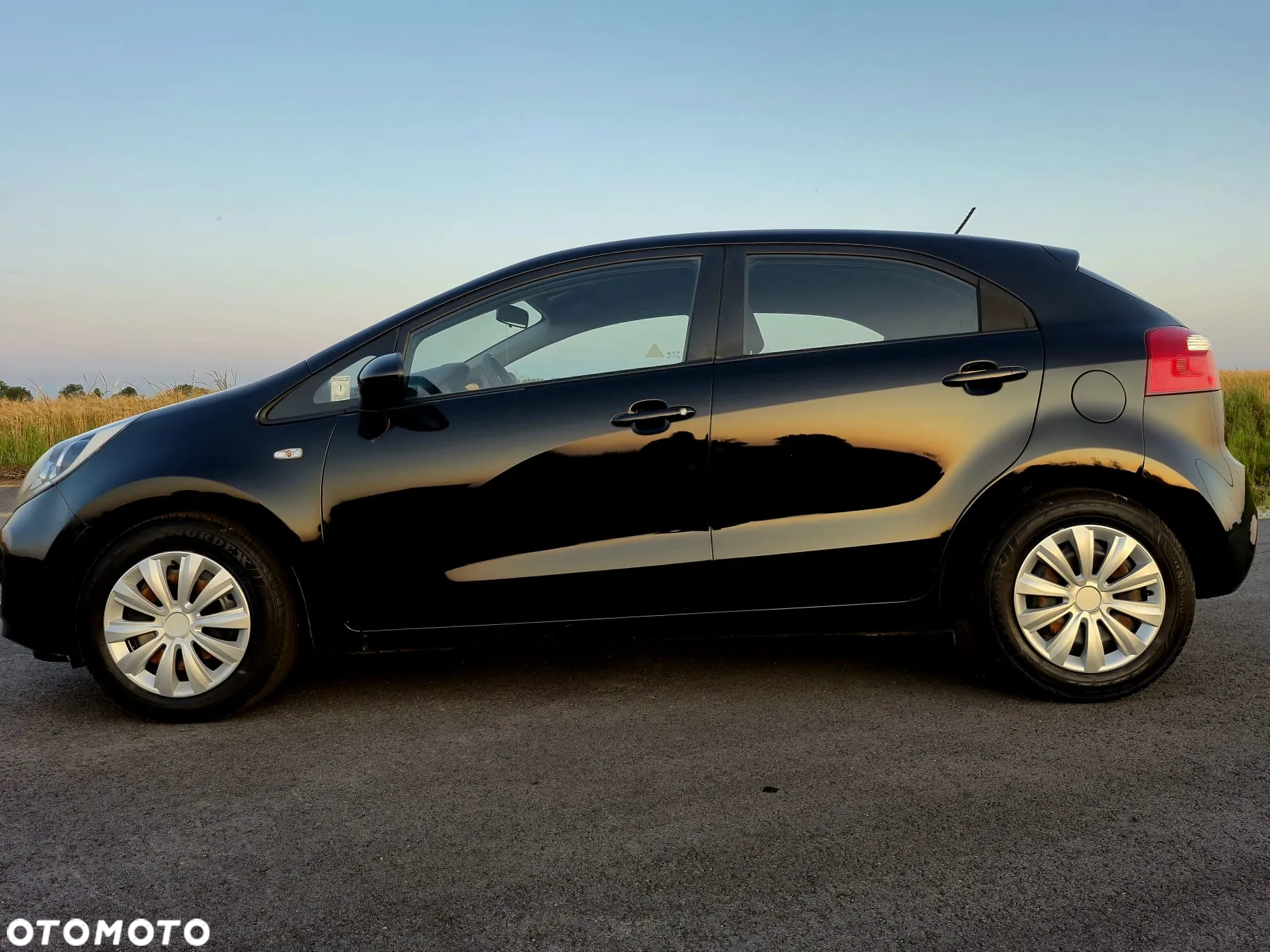 Kia Rio 1.2 Attract - 2