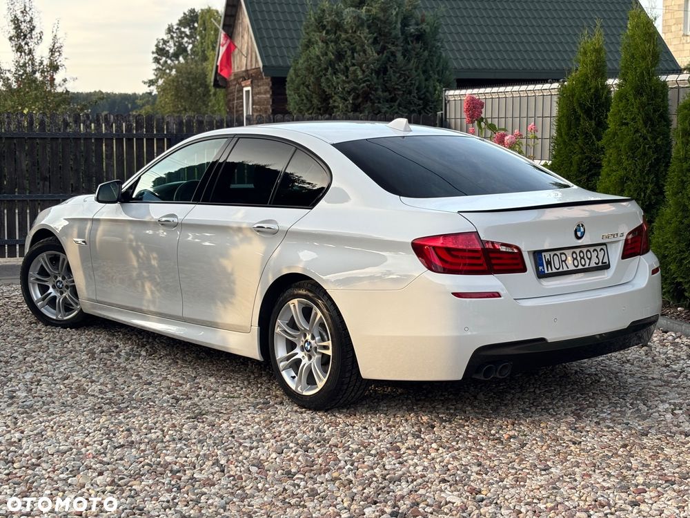 BMW Seria 5 520d - 12