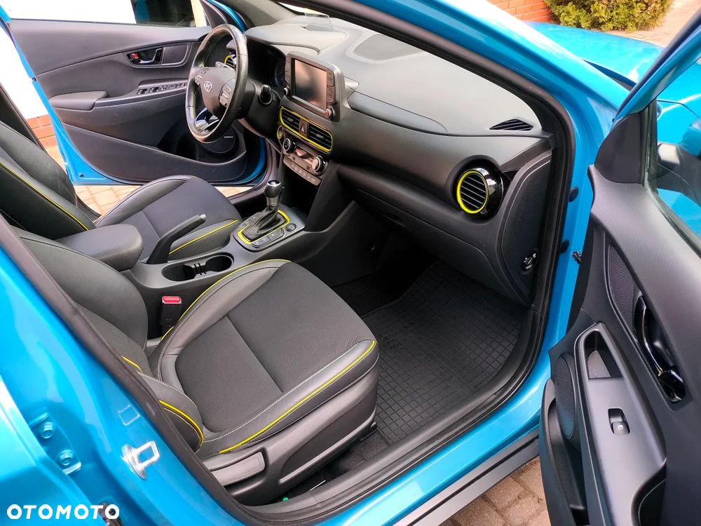 Hyundai Kona 1.6 T-GDI DCT 4WD Premium - 12