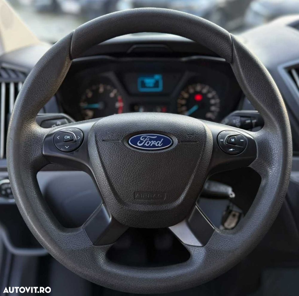 Ford TRANSIT PRELATA - 19