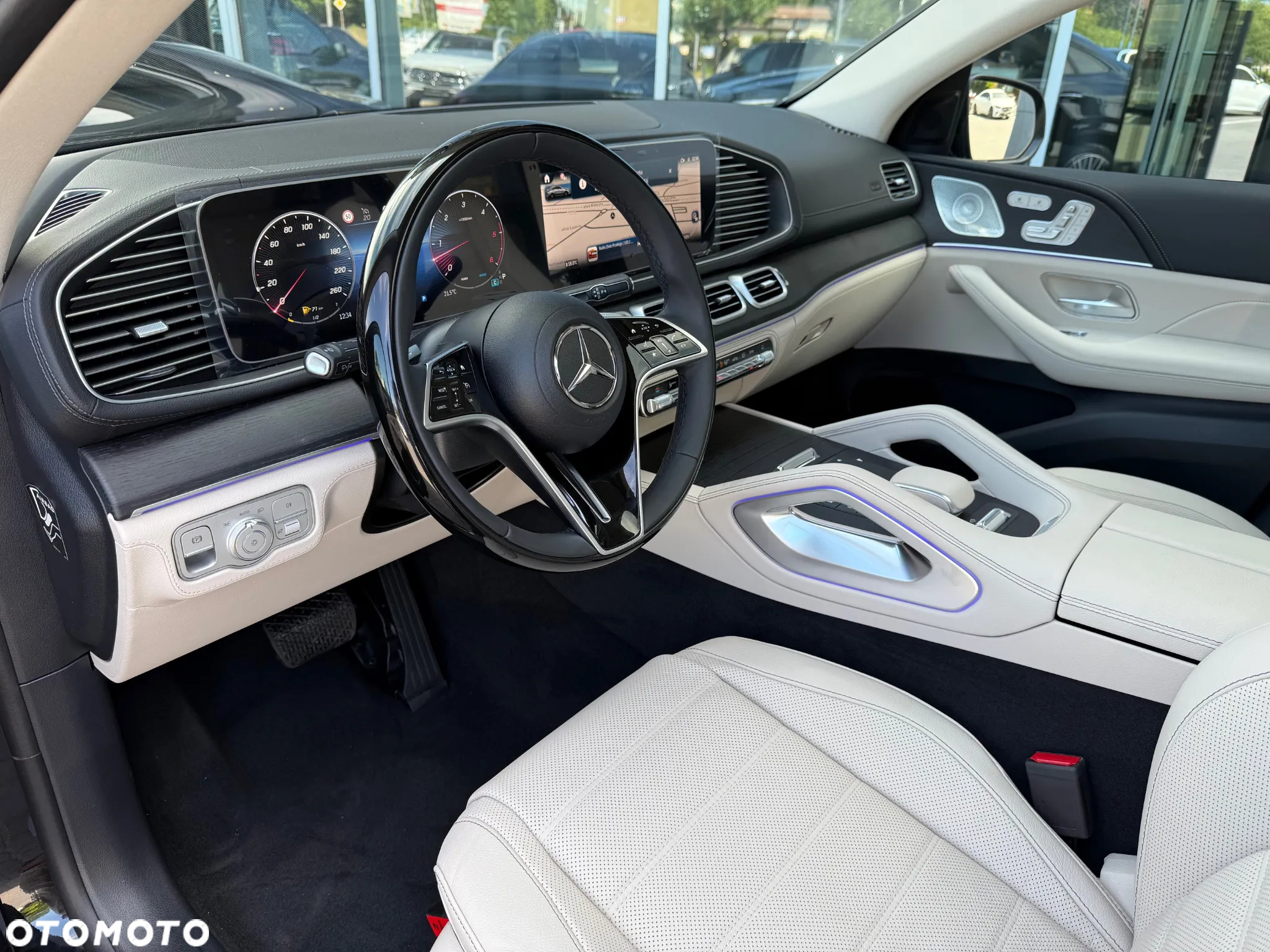 Mercedes-Benz GLE - 10