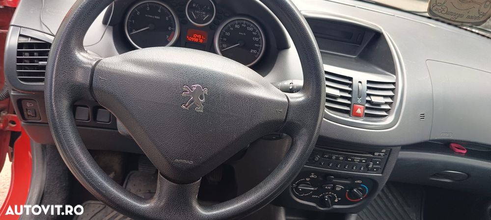 Peugeot 206 1.1 E Urban - 9