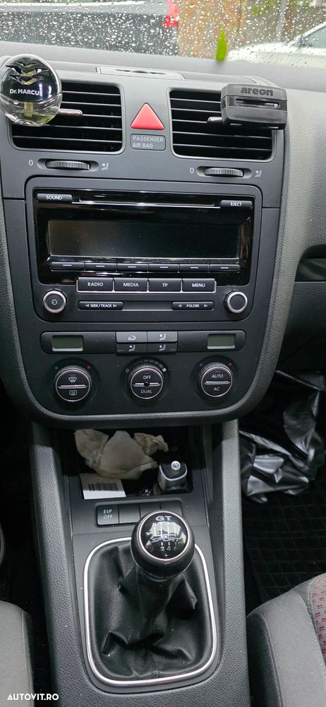 Volkswagen Golf 1.4 TSI GT Sport - 4