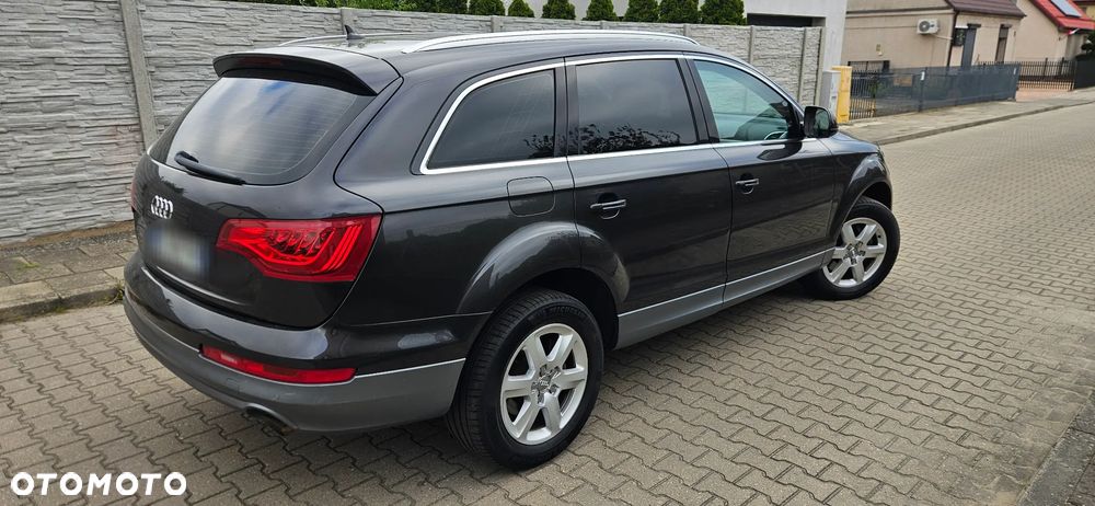 Audi Q7 3.0 TDI DPF clean diesel Quattro Tiptronic - 9