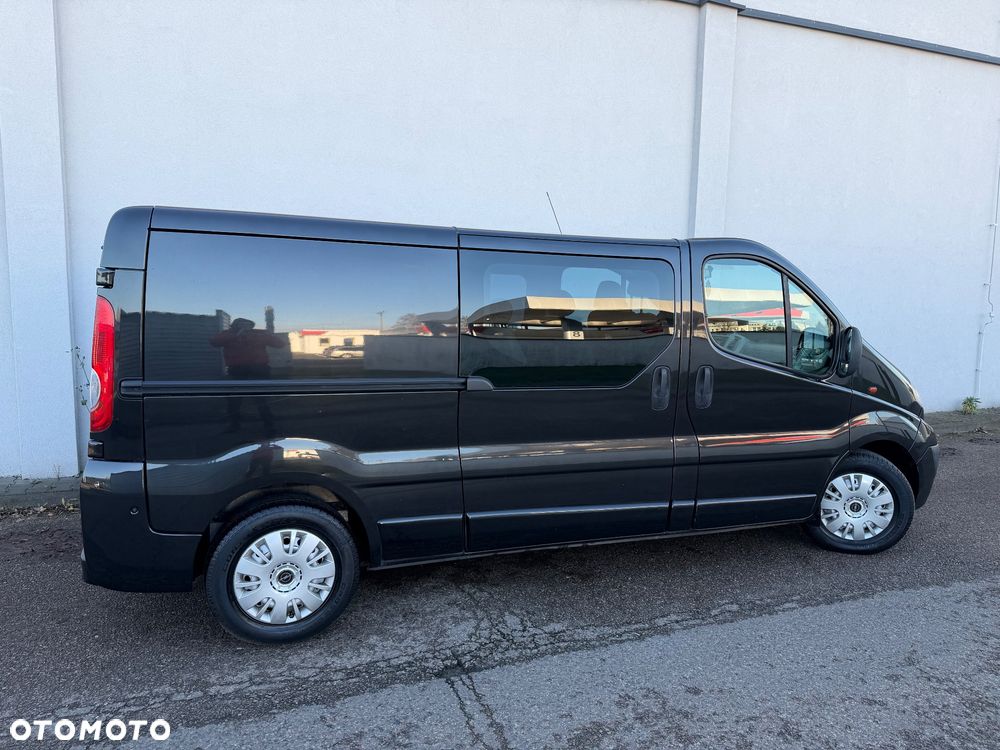 Opel Vivaro LONG - 17