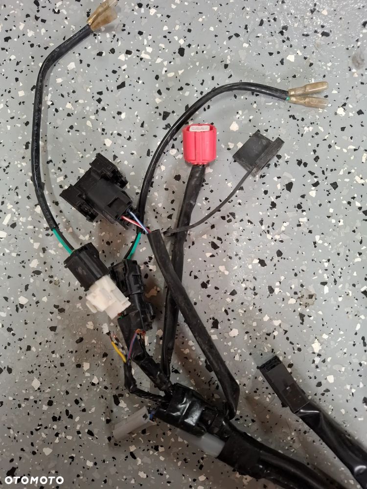 Yamaha MT09 SP instalacja wiązka airbox czujnik abs - 5