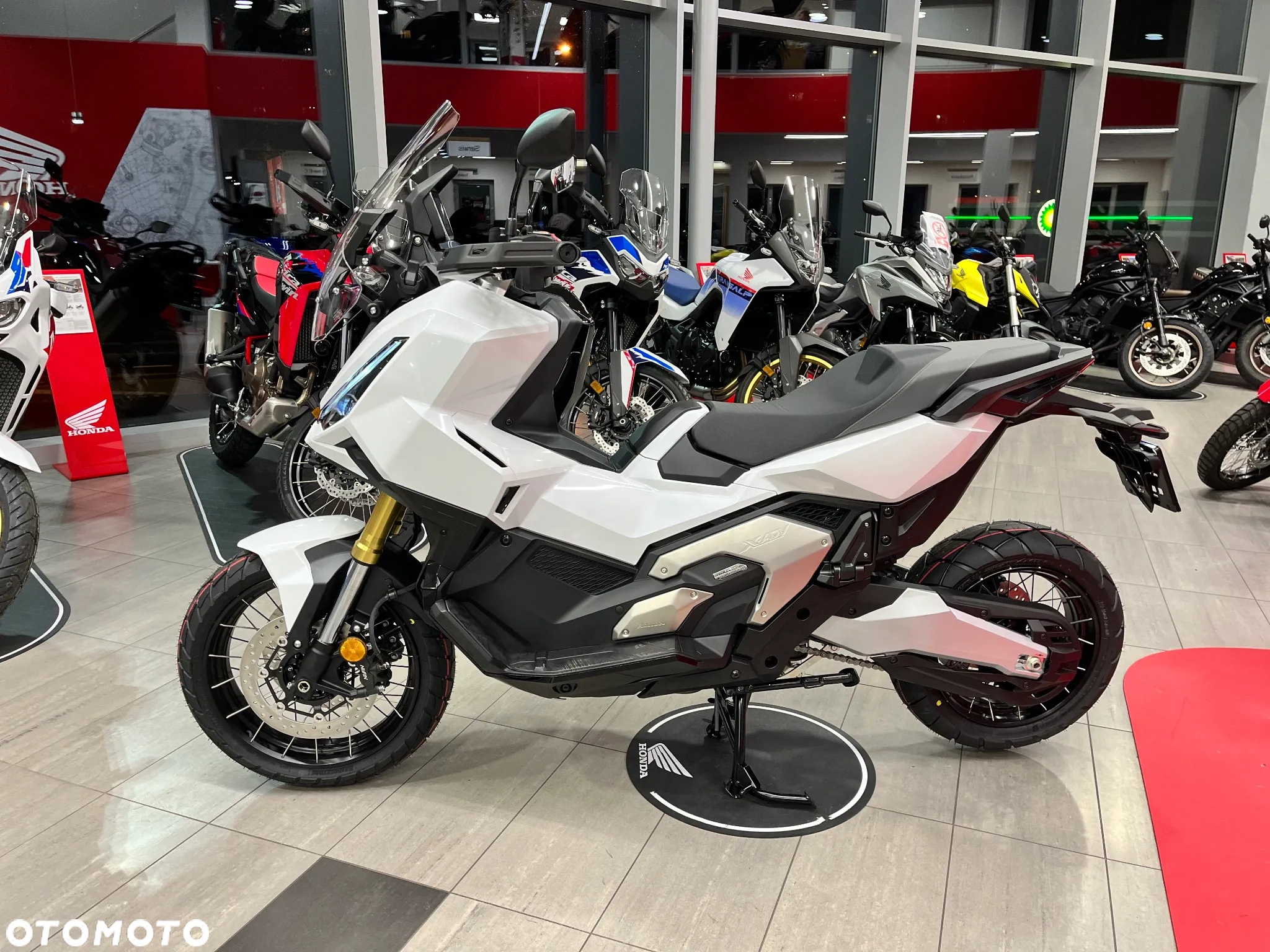 Honda X-ADV - 5