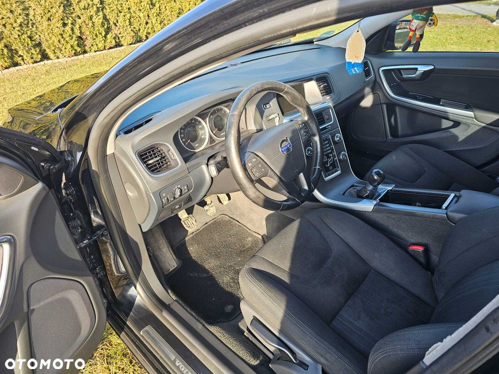 Volvo V60 - 8