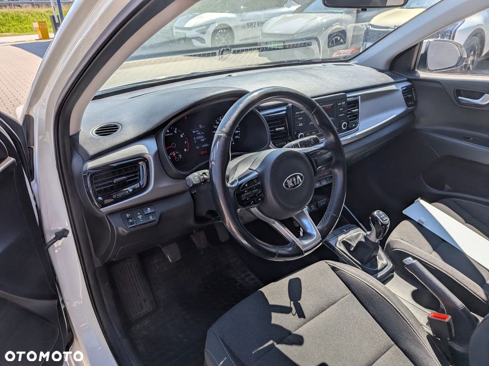 Kia Rio 1.4 L - 15