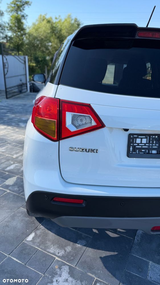 Suzuki Vitara 1.6 DDiS (4x4) Allgrip Comfort - 16