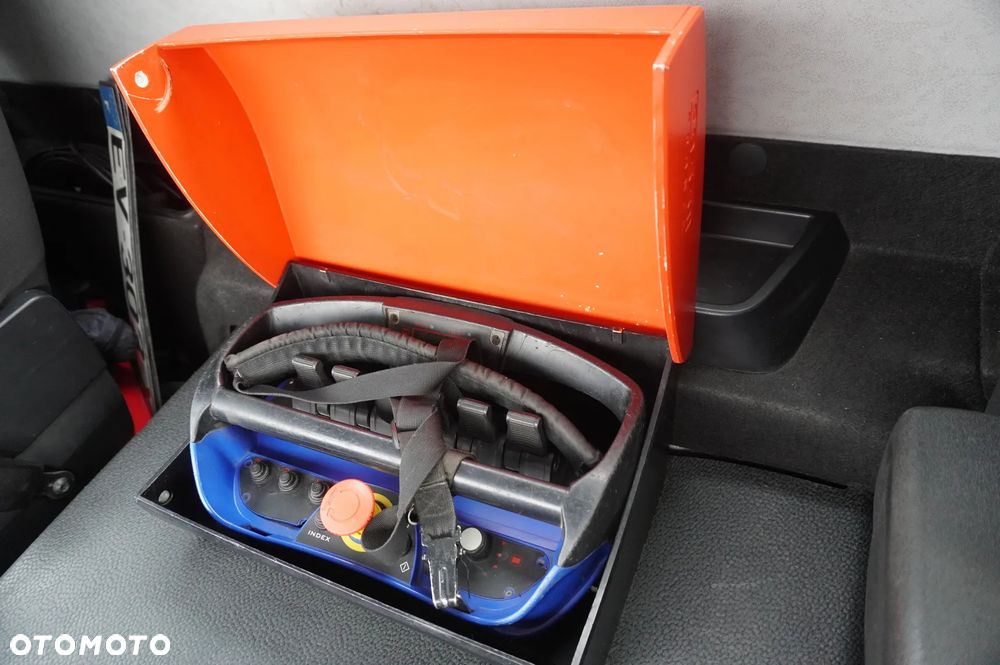 Mercedes-Benz Arocs 2633 burtowy / HDS FASSI F155A.0.23 / PILOT / 230 tys. km - 13