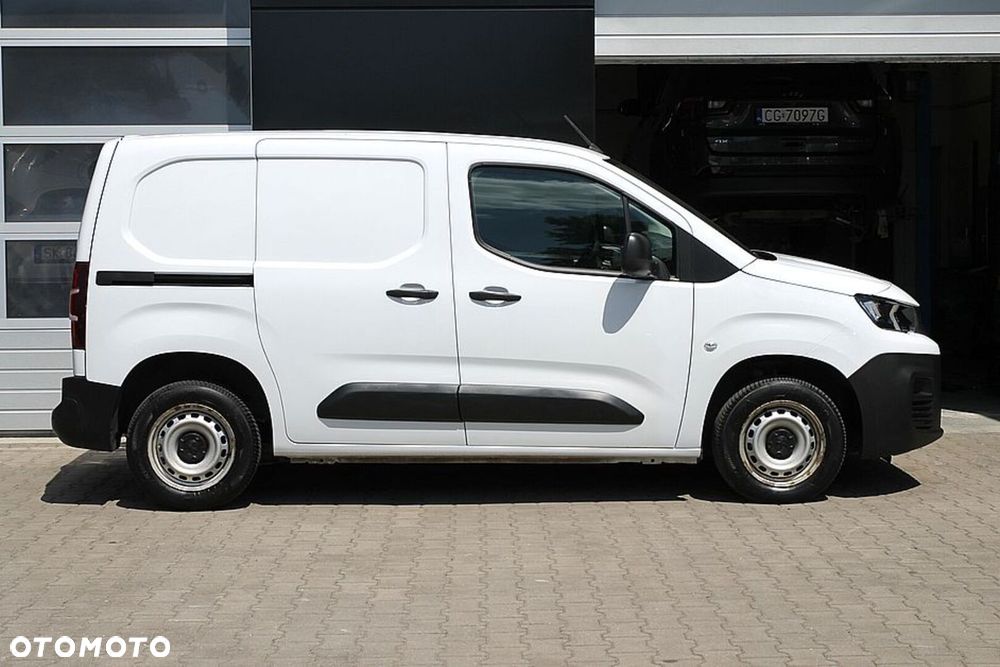 Peugeot Partner - 8