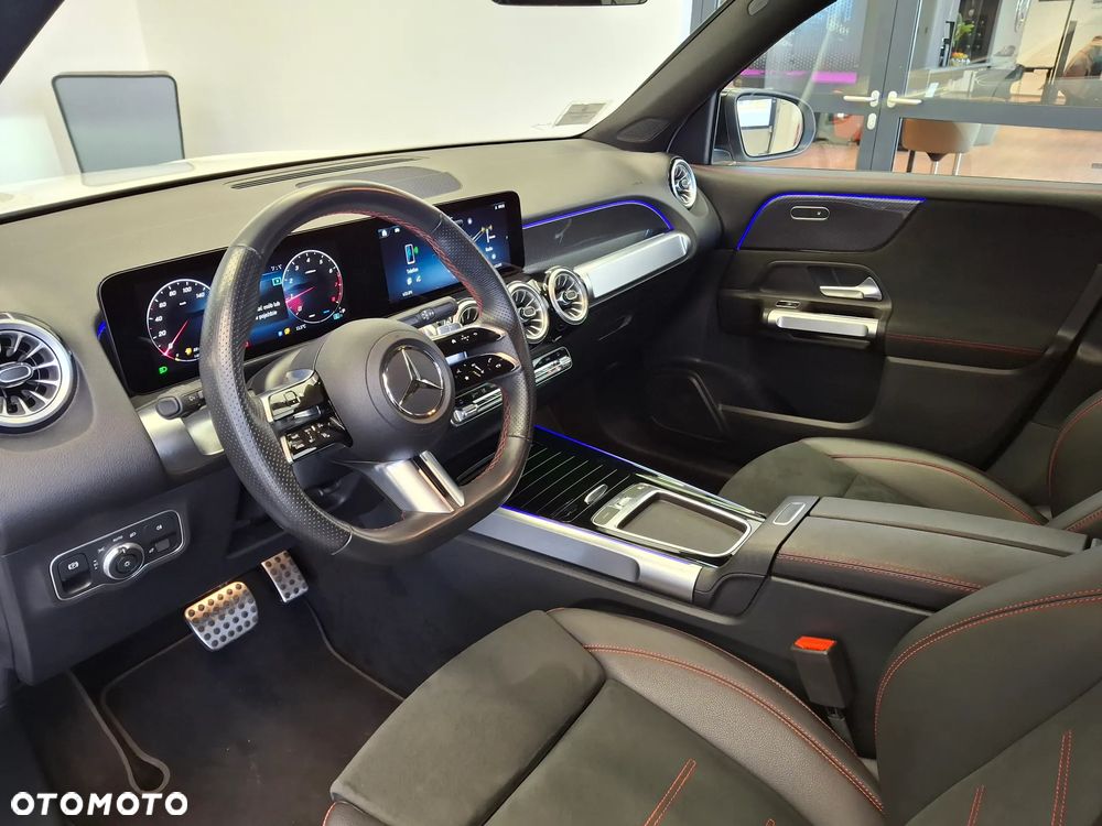 Mercedes-Benz GLB 200 AMG Line 7G-DCT - 10