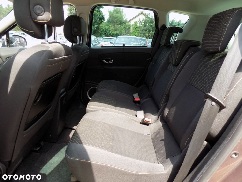 Renault Scenic - 8