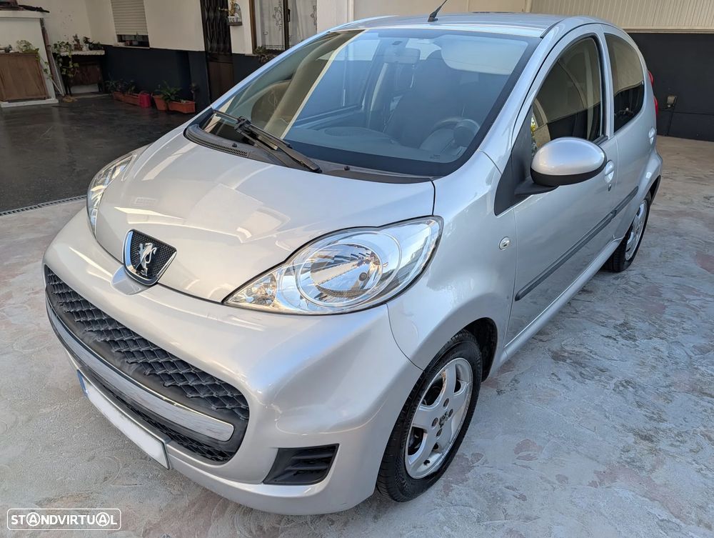 Peugeot 107 1.0 Black&Silver - 6