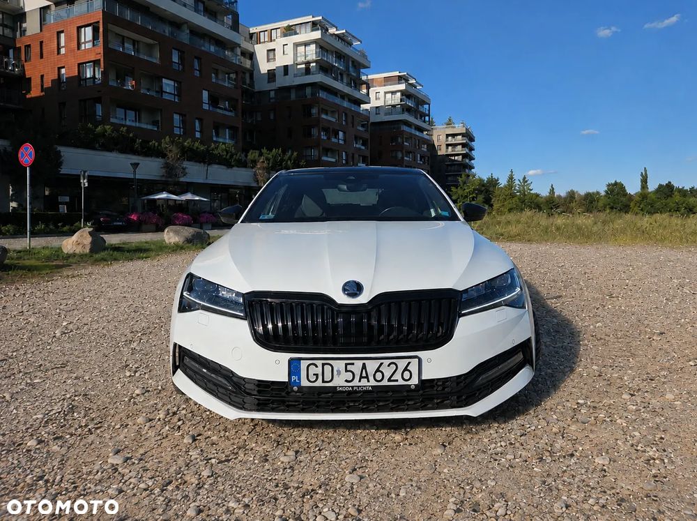 Skoda Superb 2.0 TSI 4x4 Sportline DSG - 2