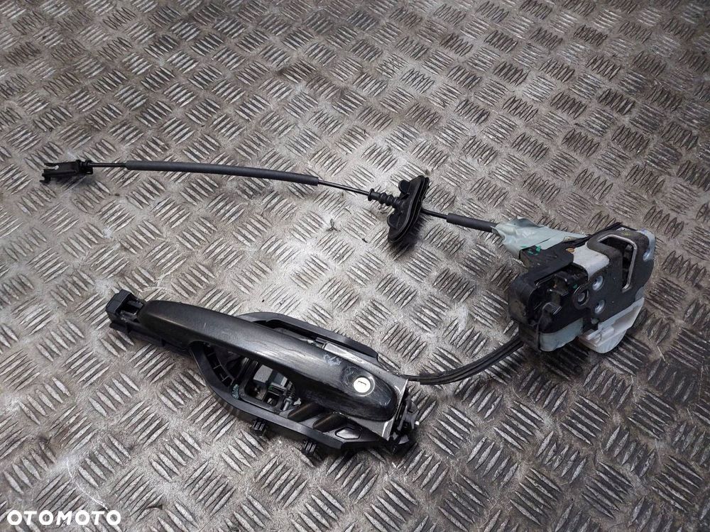 ZAMEK DRZWI LEWY PRZÓD + KLAMKA ZEWNĘTRZNA FOCUS MK4 JX7B-A219A65-AAE - 1