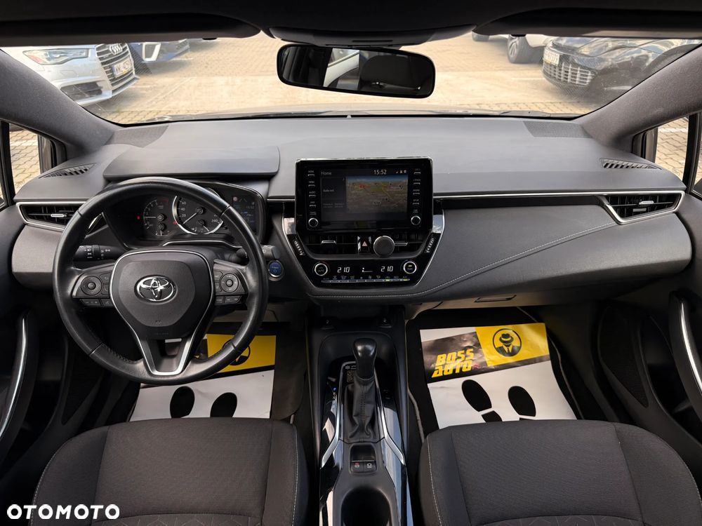 Toyota Corolla - 18