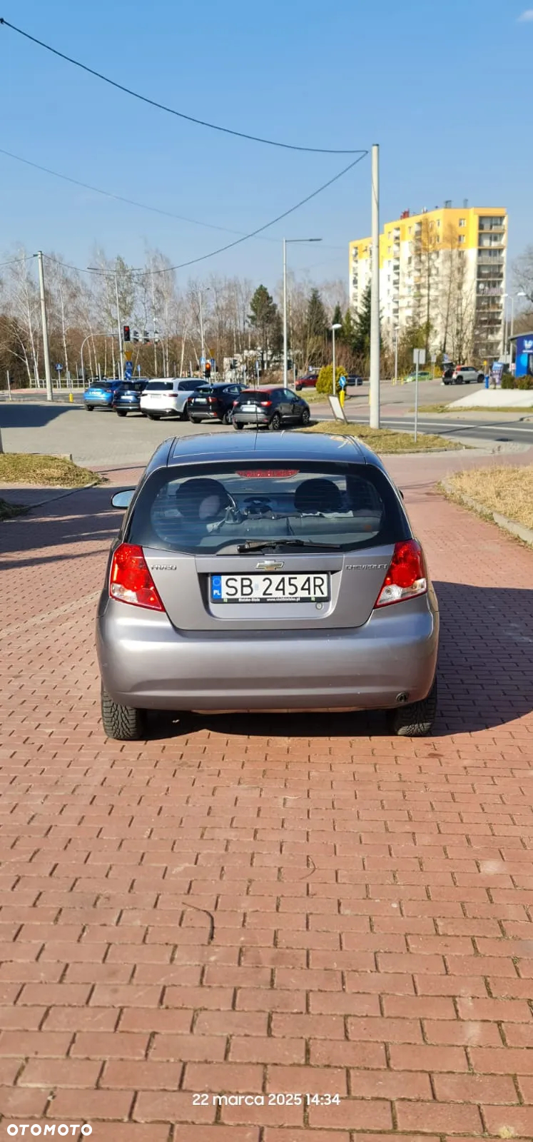 Chevrolet Aveo - 7