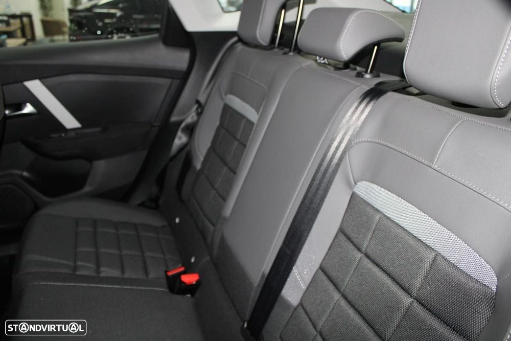 Citroën e-C4 X 54 kWh Autonomia Alargada Plus - 14