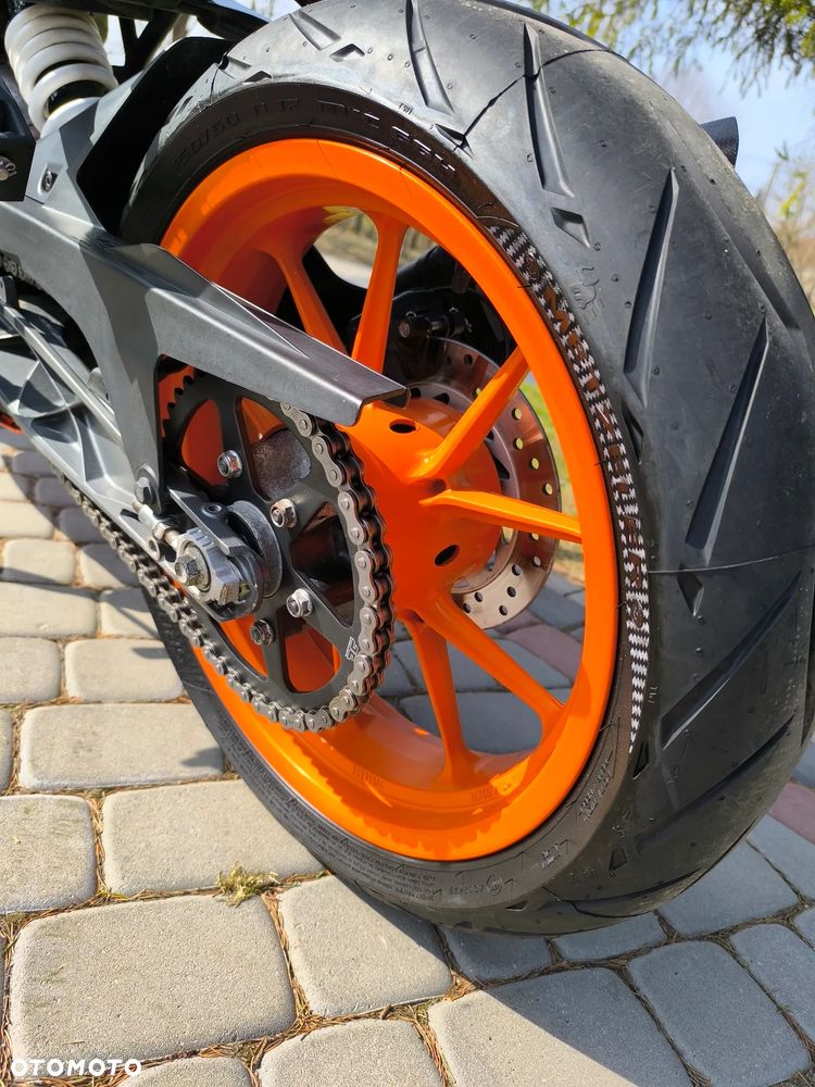 KTM RC 125 - 6