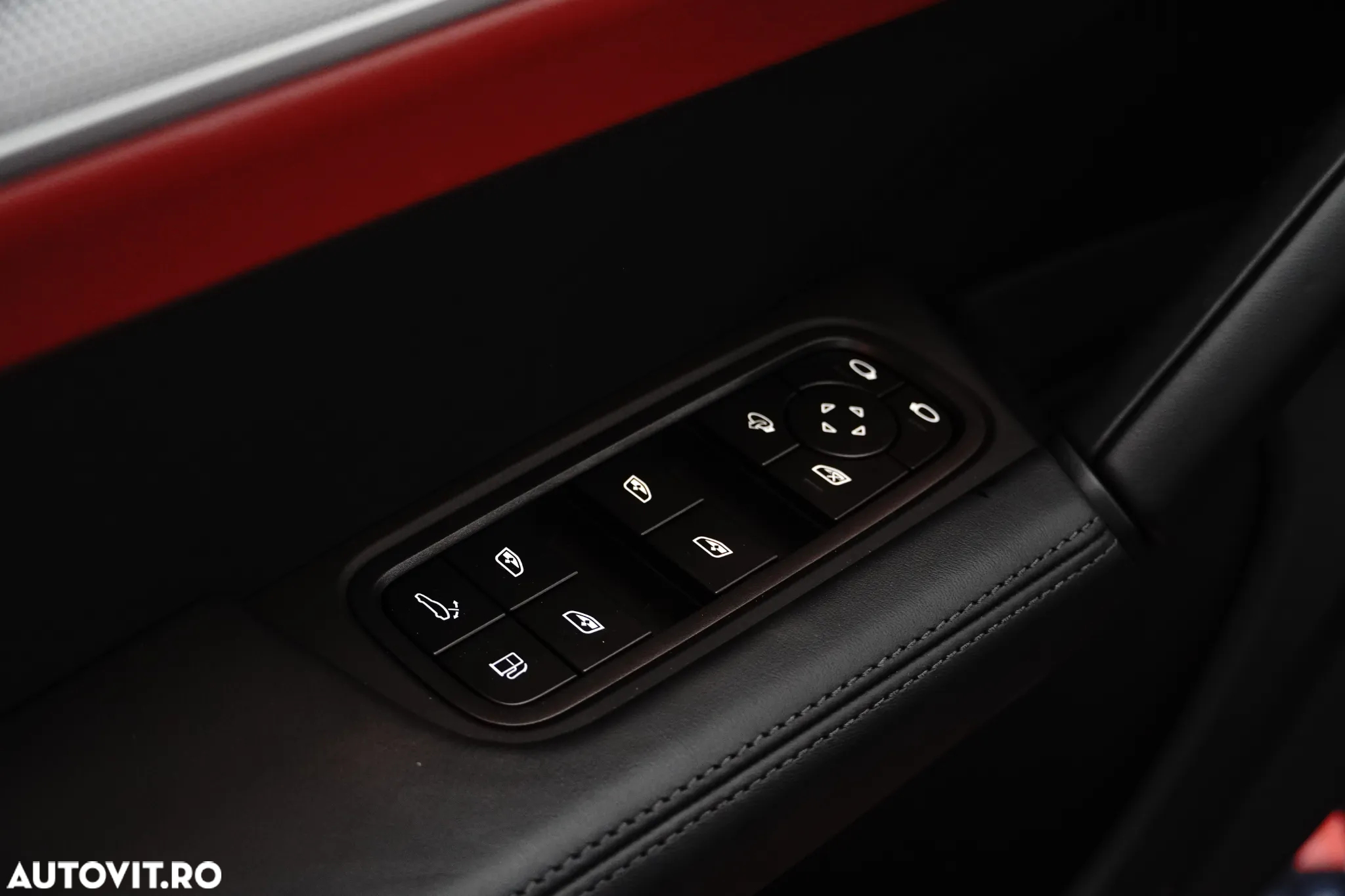 Porsche Cayenne - 31