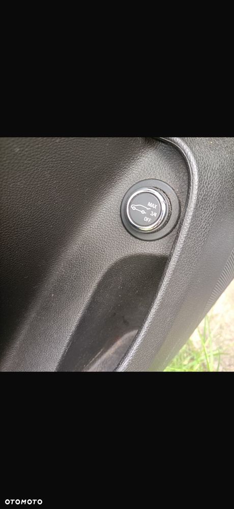 Opel Insignia 2.0 CDTI Edition - 11