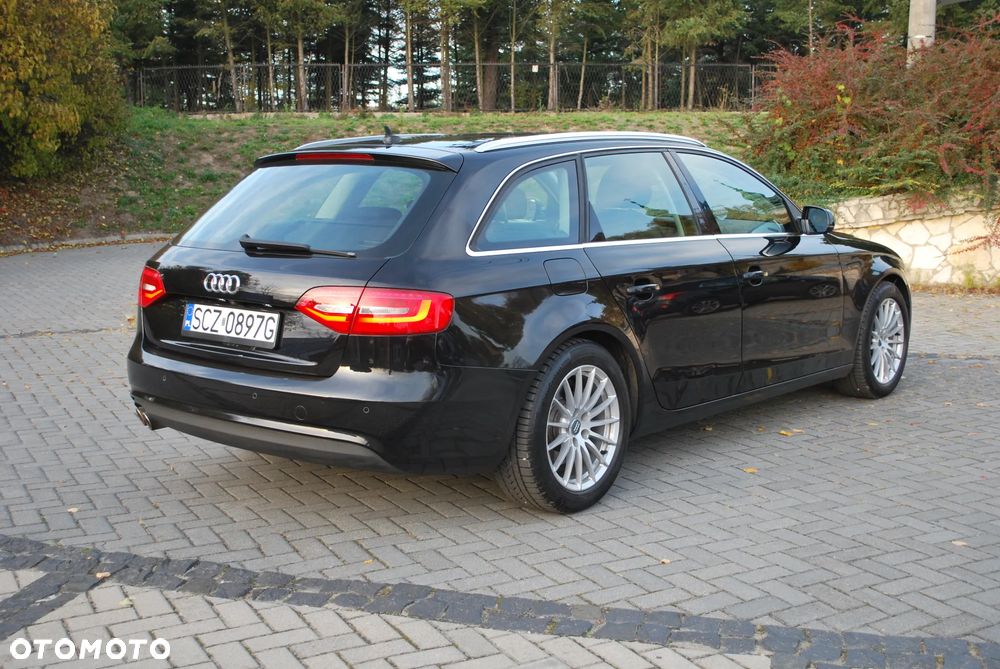 Audi A4 Avant 2.0 TDI DPF quattro S tronic Attraction - 7