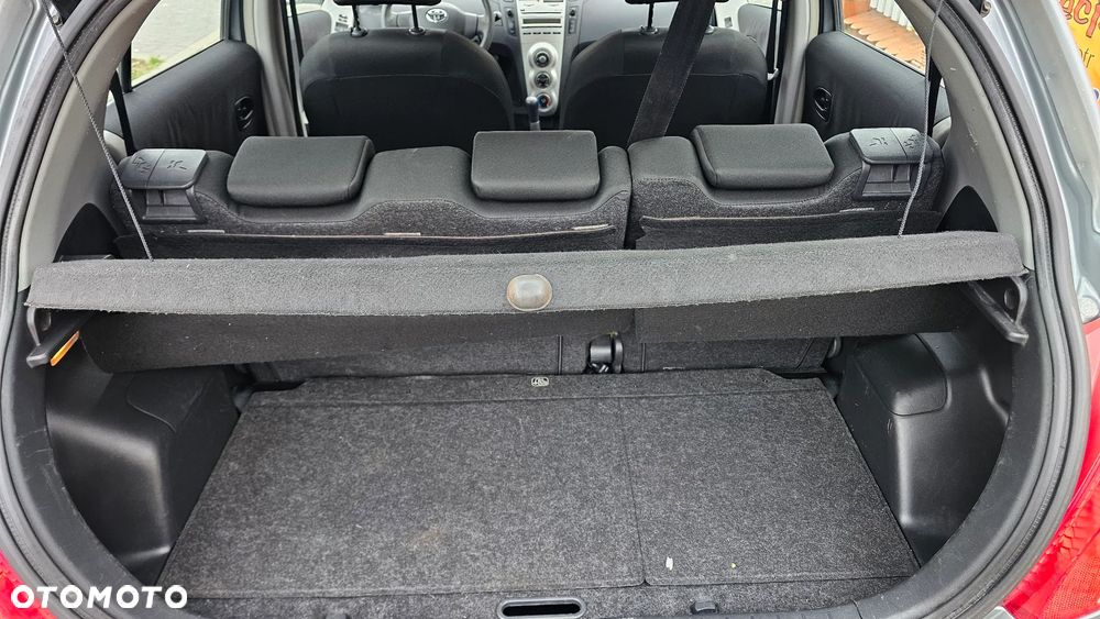 Toyota Yaris 1.0 VVT-i Luna - 13