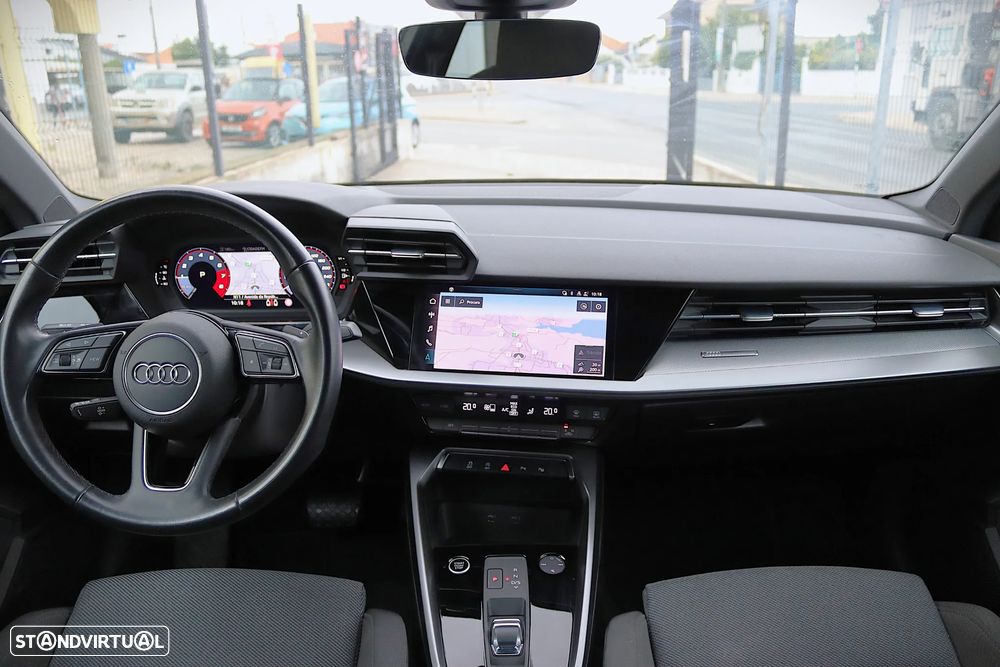 Audi A3 Limousine 30 TFSI S tronic - 4