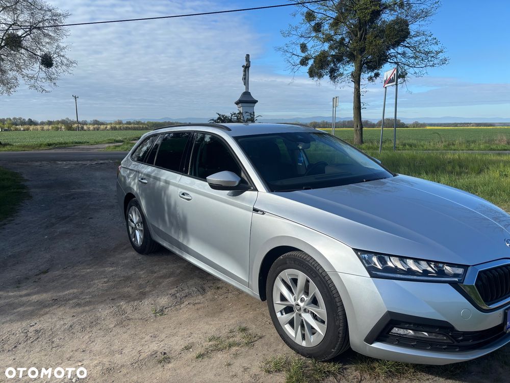 Skoda Octavia 2.0 TDI SCR Ambition DSG - 5