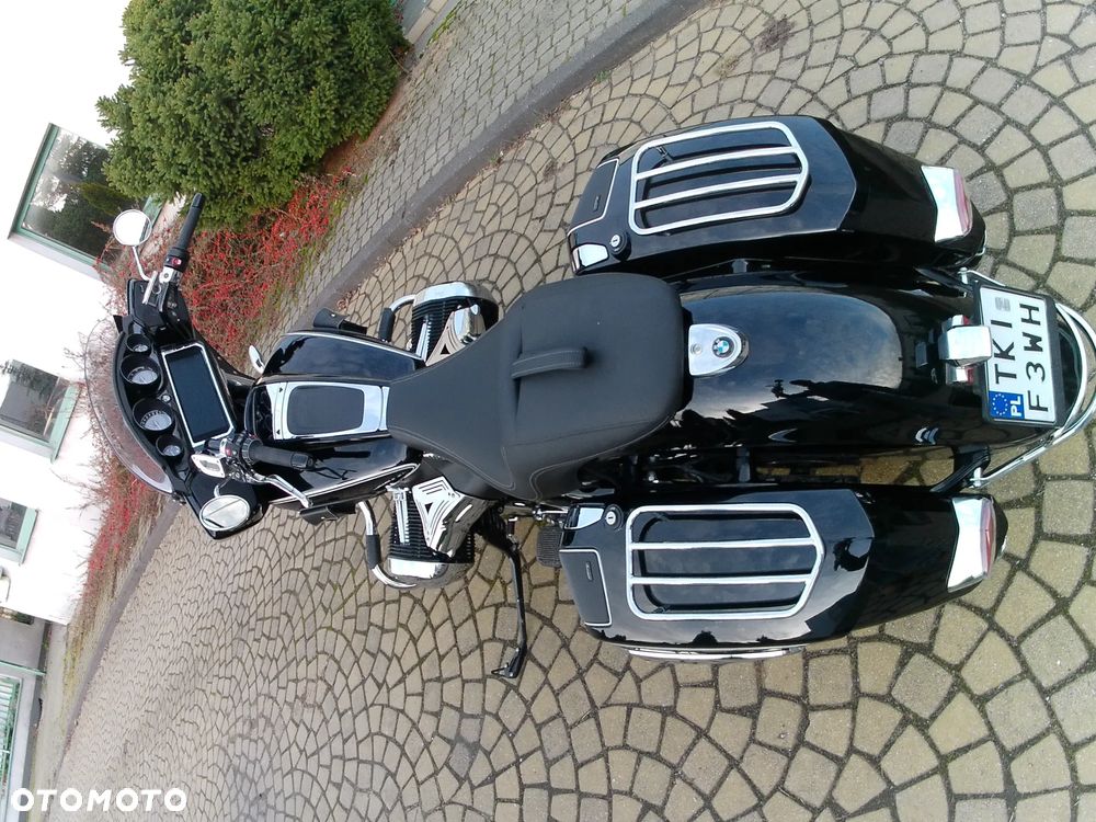 BMW R - 8