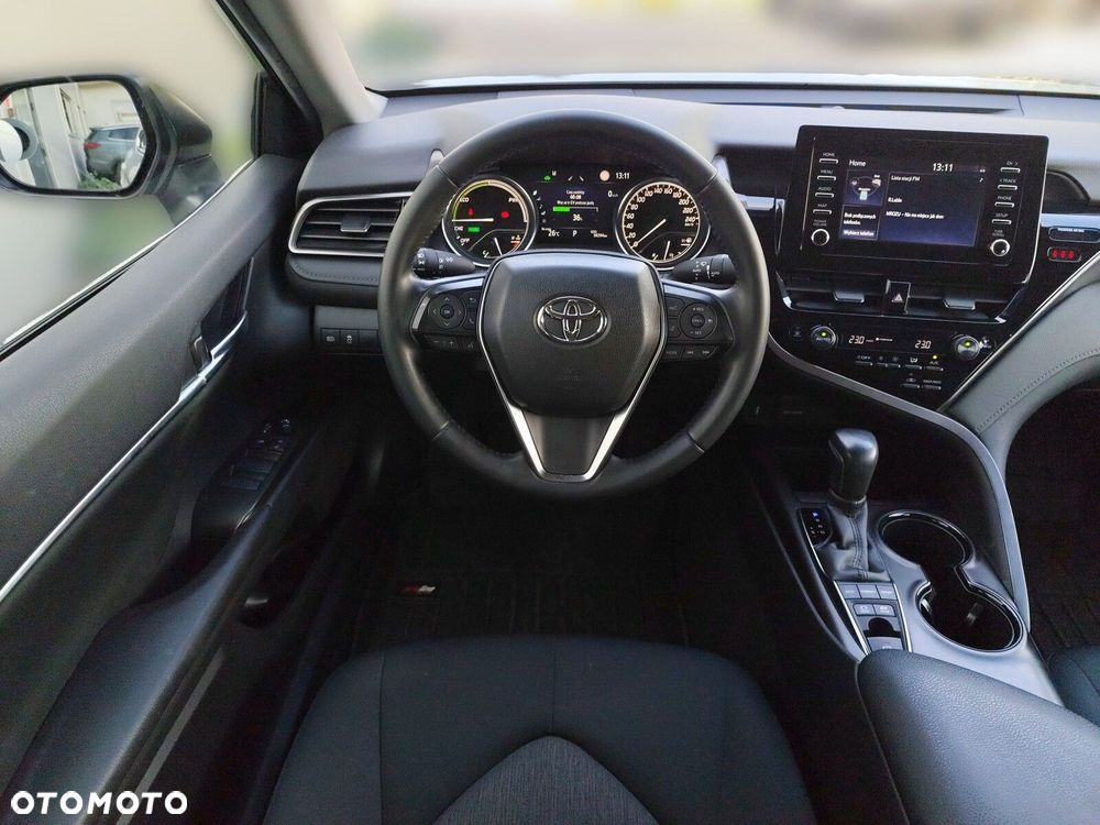 Toyota Camry 2.5 Hybrid Comfort CVT - 16