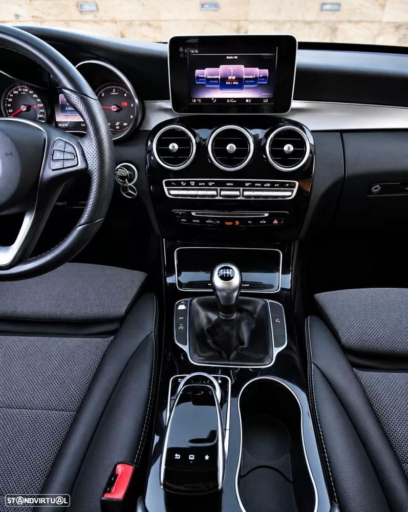 Mercedes-Benz C 200 BlueTEC Avantgarde - 32