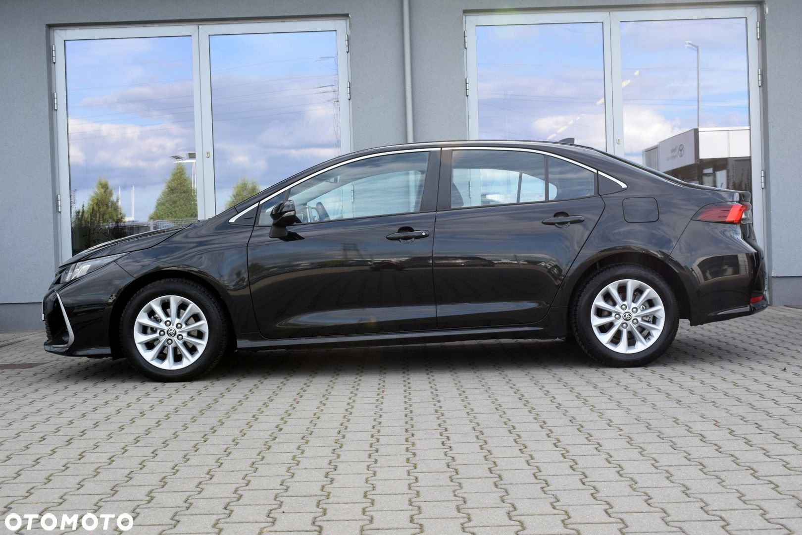 Toyota Corolla - 5