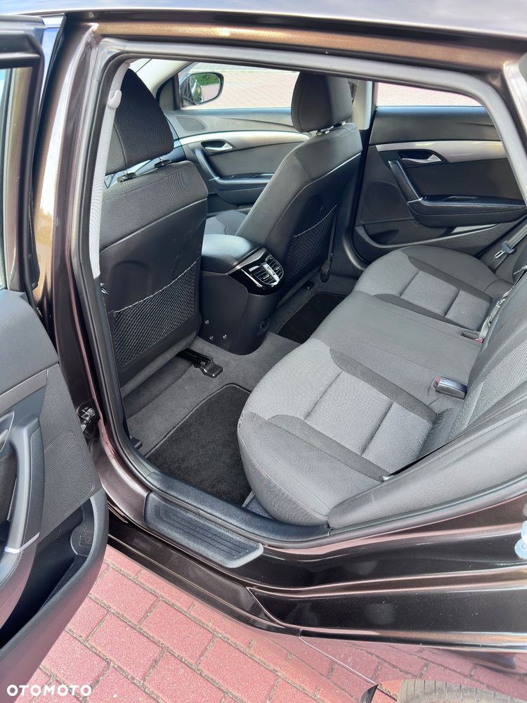 Hyundai i40 Kombi 1.6 Classic - 15
