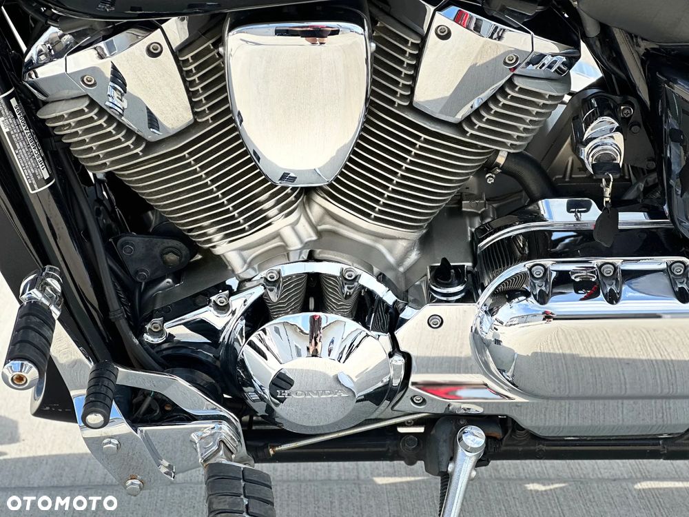 Honda VTX - 19