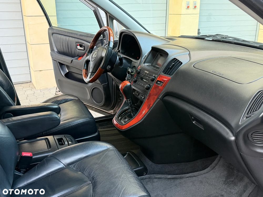 Lexus RX Standard - 12