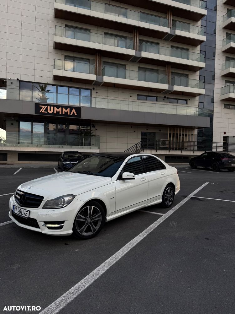 Mercedes-Benz C - 2