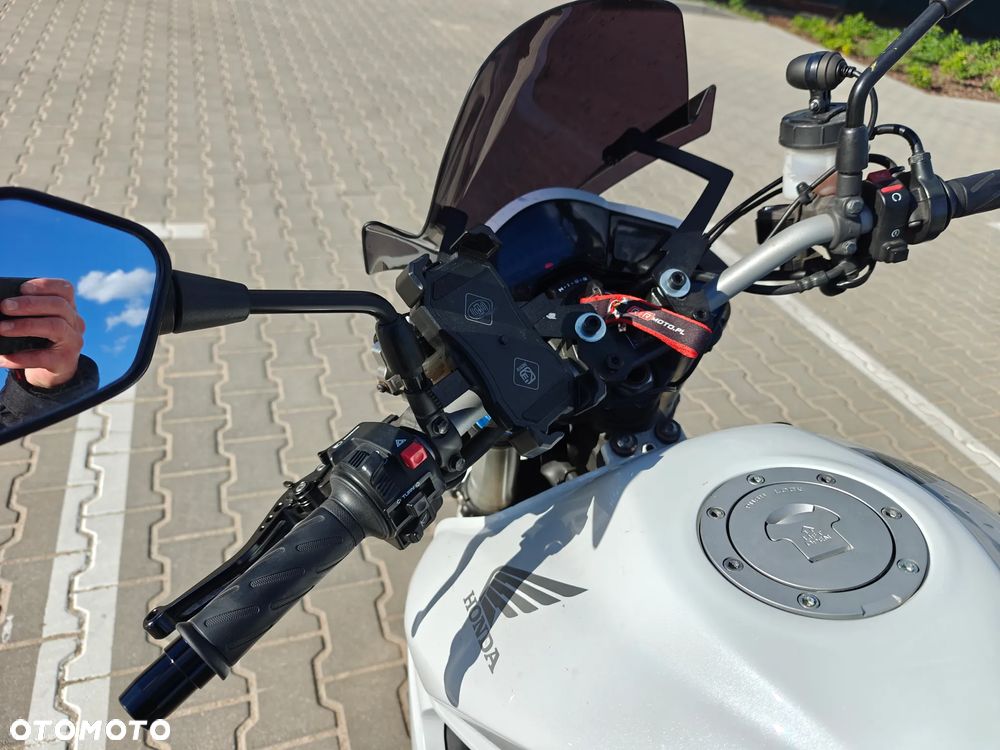 Honda CB - 8