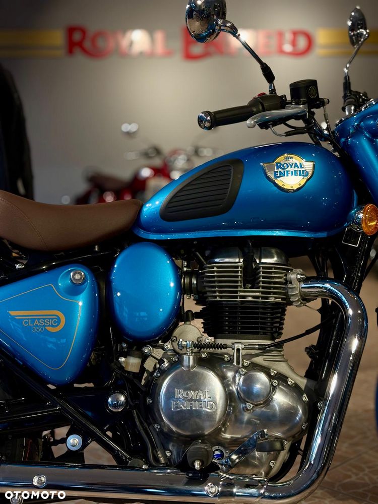 Royal Enfield Classic - 2