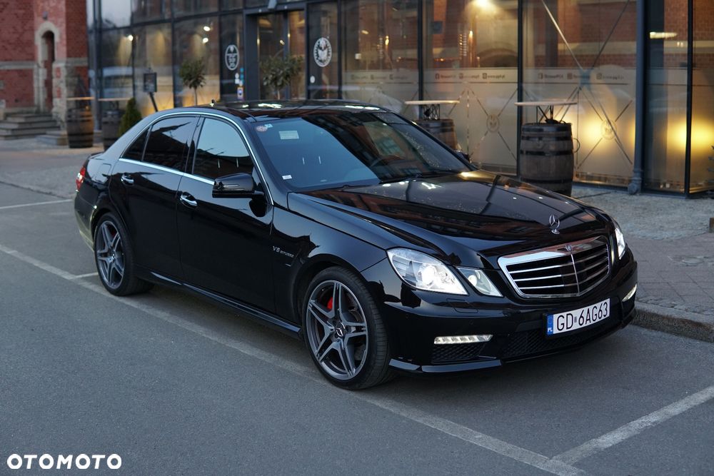 Mercedes-Benz Klasa E 63 AMG - 20