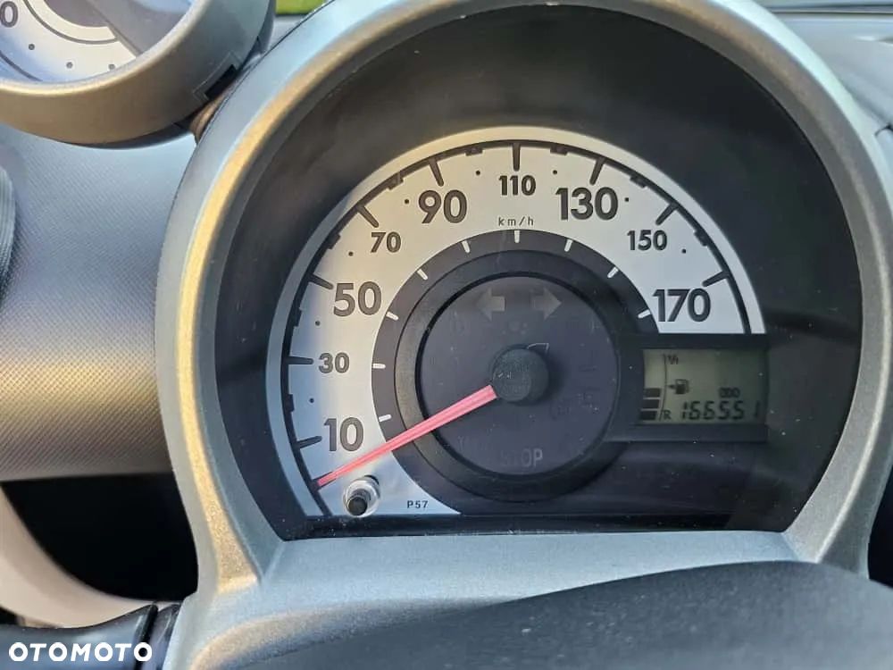 Peugeot 107 1.0 Trendy - 18