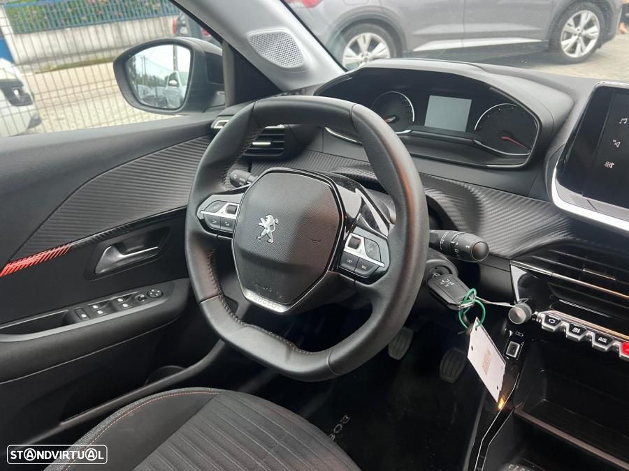 Peugeot 208 1.2 PureTech Active - 5