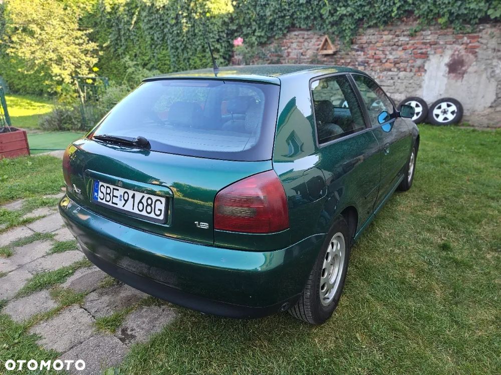 Audi A3 3-drzwiowe 1.6 Ambiente - 4